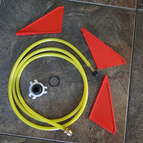 ROKIT Bottle Rocket Water Pressure Kit, Pump Action - Picture 3 of 5